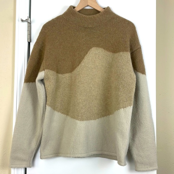 THEORY// Tricilor Brushed Intarsia Sweater - Picture 3 of 7